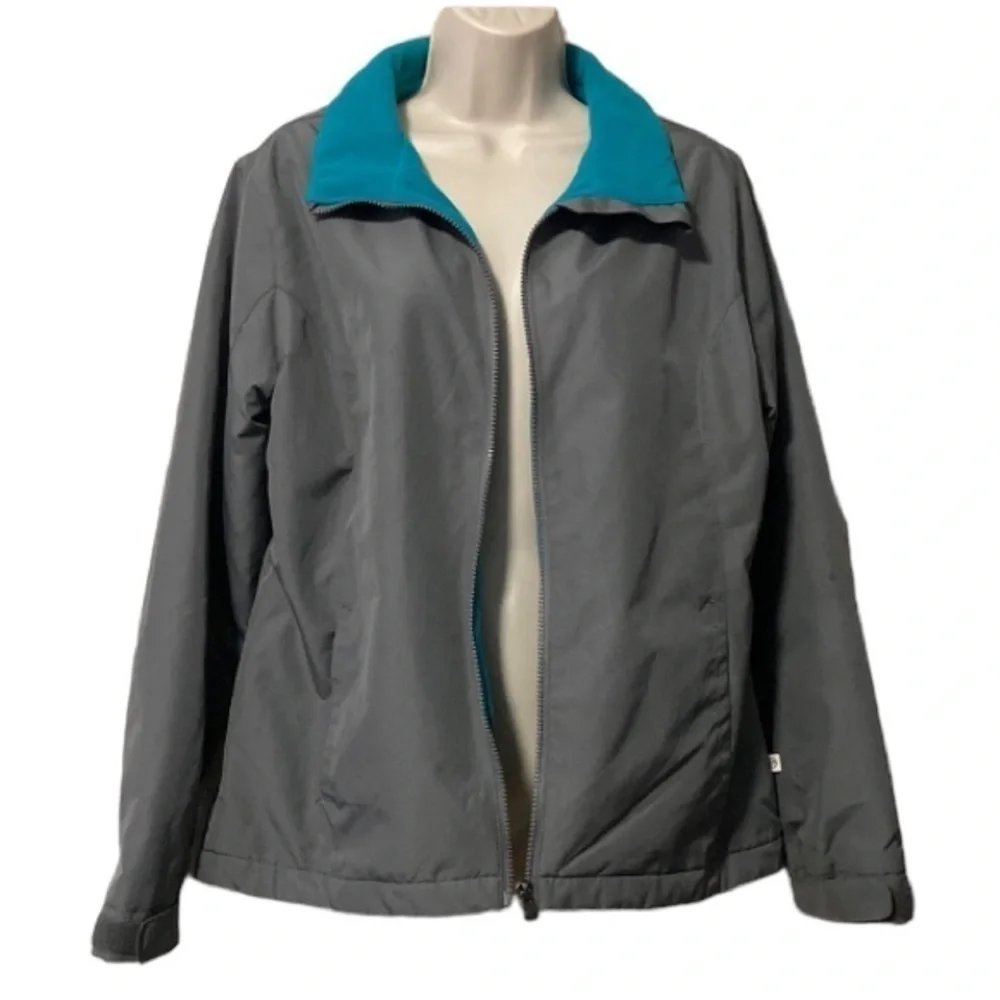 Magellan outdoor jacket grey with teal fleece lining size M